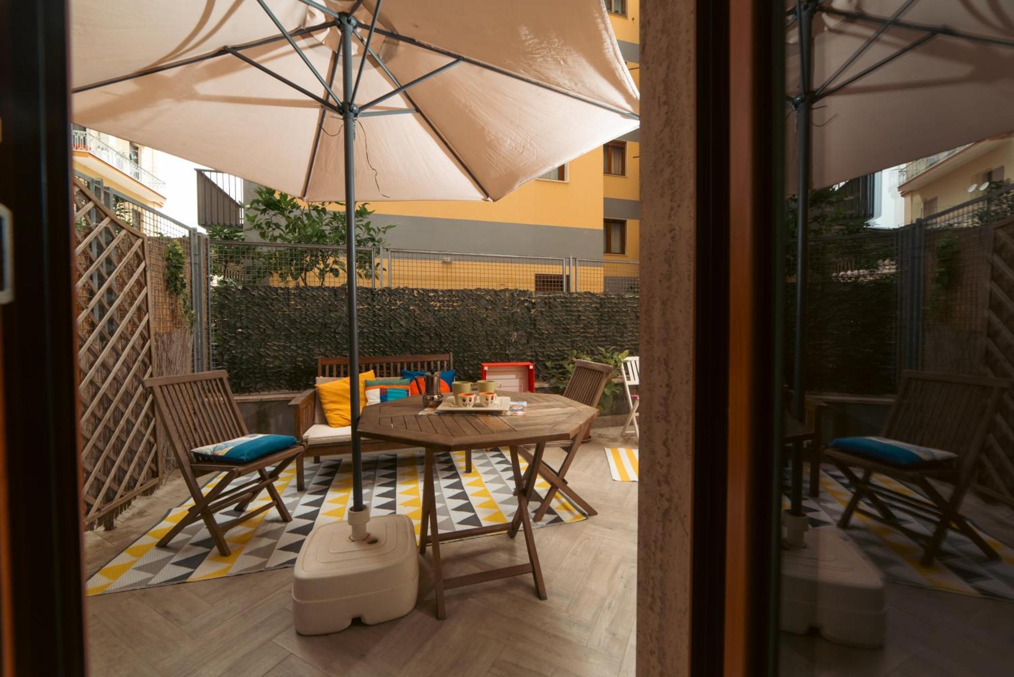 Portarotese Apartment With Terrace Salerno Exteriör bild